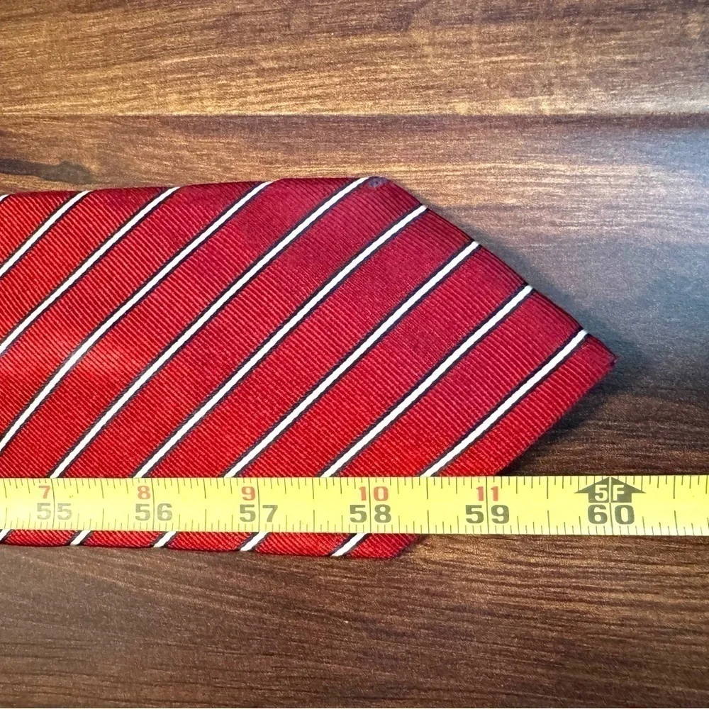 BREUER 100% Silk Red With White Stripes Repp Tie Made in Italy